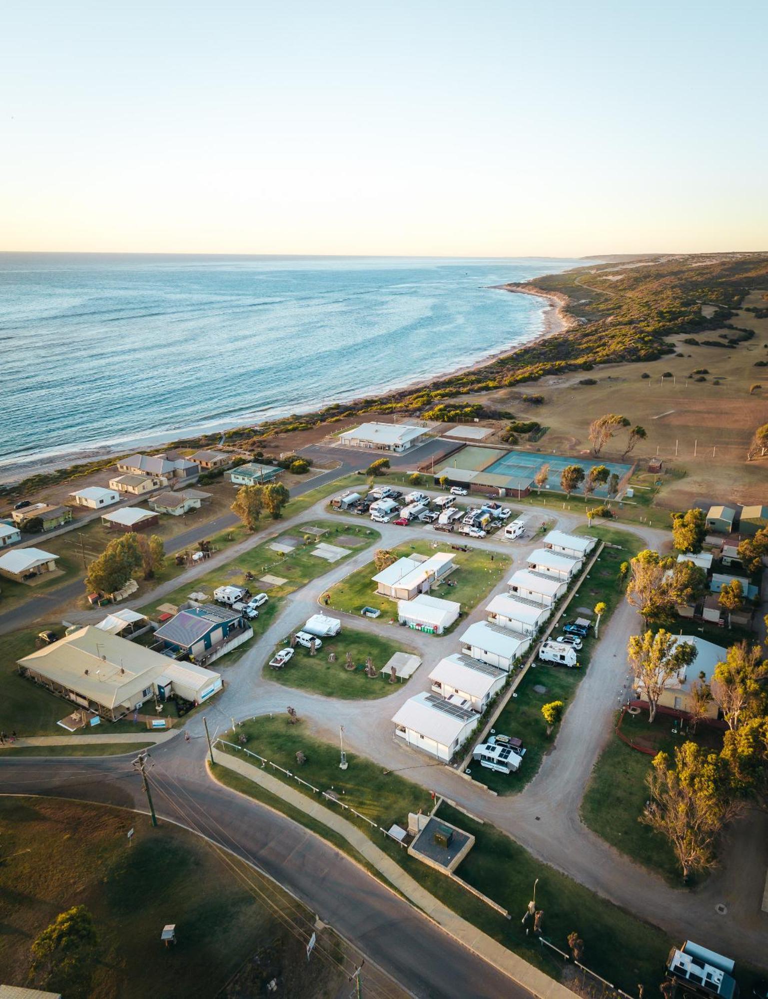Horrocks Beach Caravan Park Buitenkant foto